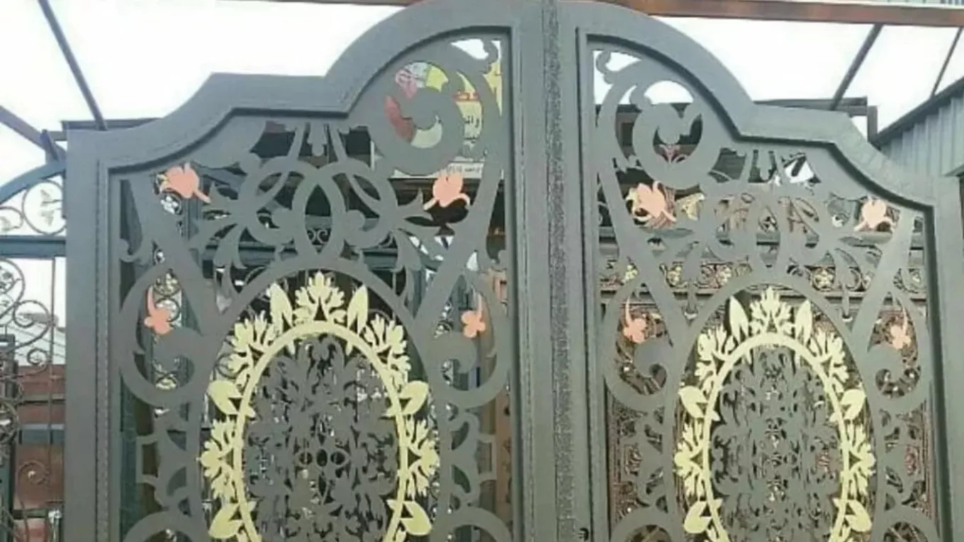 هر آنچه باید در مورد ساخت درب cnc بدانید