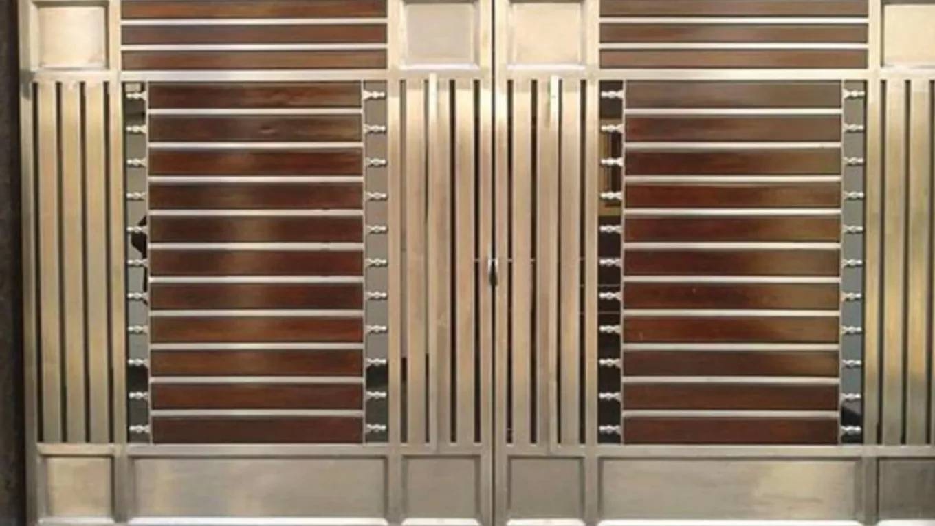 درب پارکینگ فلزی درب پارکینگ فلزی